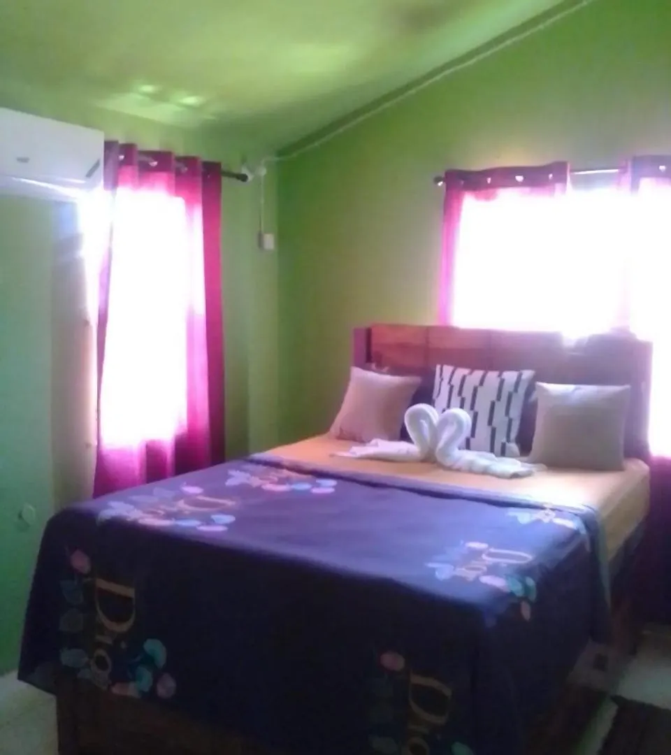 Cheerful 2-Bedroom Home In Falmouth Garden 0*,  Jamaica