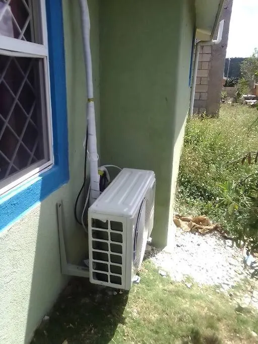 Cheerful 2-Bedroom Home In Falmouth Garden 0*,  Jamaica